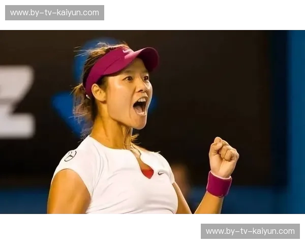 冰火交锋的网球哲学:当“李娜快打”撞上“文奇切削”,谁才是法拉盛的操控者? 冰火交锋的网球哲学:当“李娜快打”撞上“文奇切削”,谁才是法拉盛的操控者?